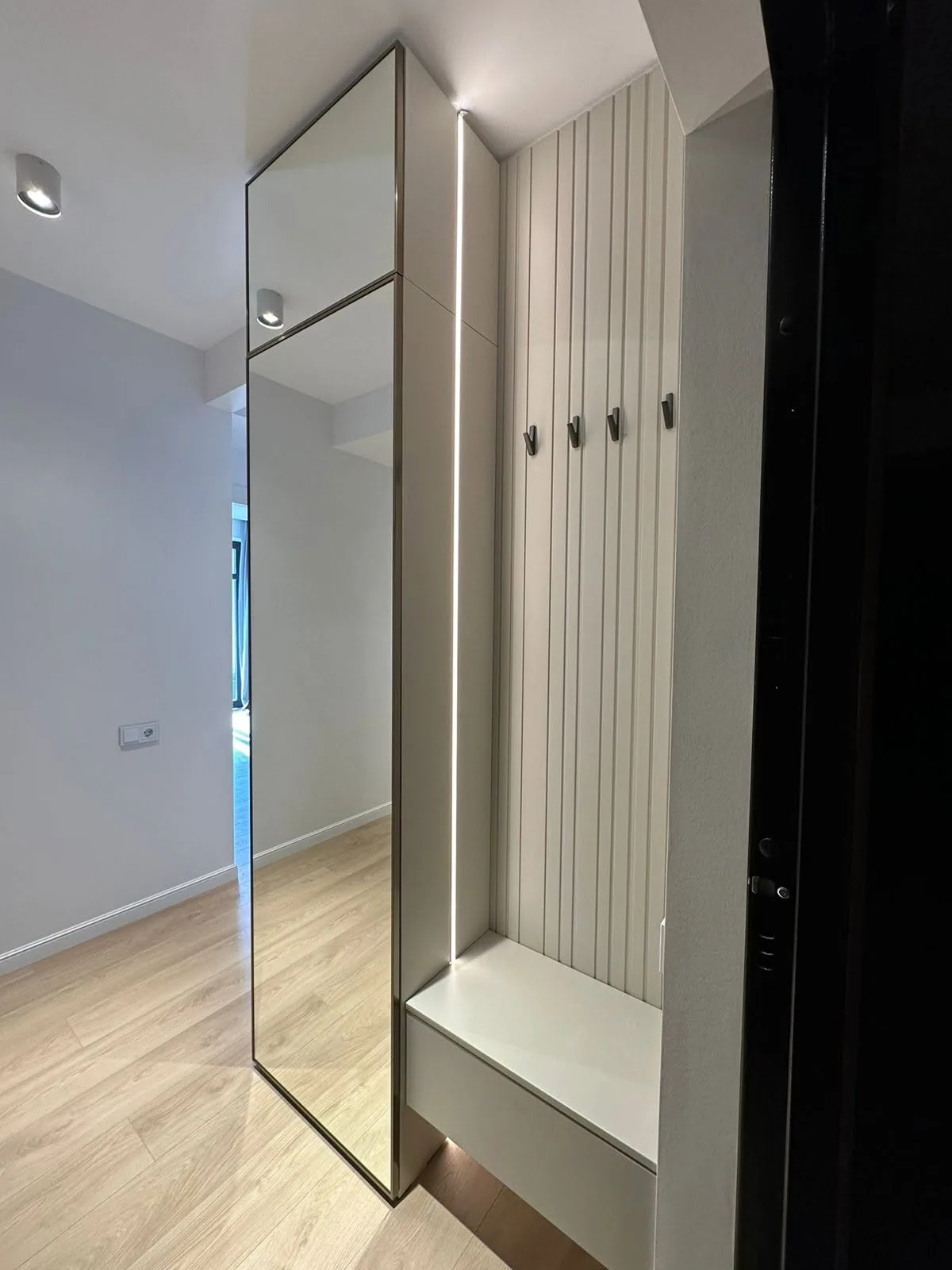 Hallway mirror unit — custom furniture by Kencho Group, Tbilisi